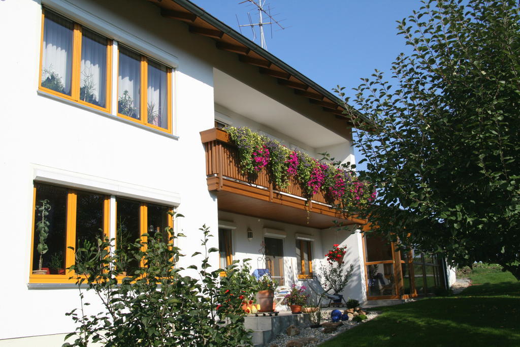 Ferienwohnung Lex Bad Griesbach  Ruang foto
